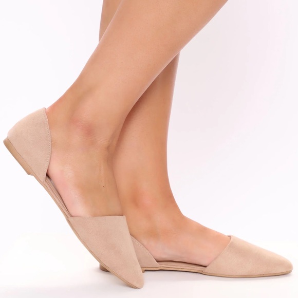 NWT Charlotte Russe | Beige / Tan Pointed Toe Flats Shoes | Women's Size 8 - Picture 1 of 7